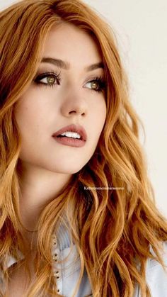 Katherine McNamara Cinnamon Red Hair Color, Cinnamon Red Hair, Cinnamon Red, Blue Ombre Hair, Cinnamon Color, Costume Noir, Beautiful Red Hair