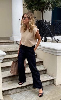 Spring 2024 Workwear Essentials for the Modern Professional At Leisure Outfits, High Humidity Outfits, Sixform Outfits, Work Fits, Stylish Lifestyle, Summer Work Outfits, Clothing Summer, Elegante Casual