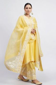 Shop for Sheetal Batra Yellow Kaina Chanderi Kurta Set for Women Online at Aza Fashions Yellow Kurta, Daffodil Yellow, Pearl And Lace, Embroidered Neckline, Organza Dupatta, Indian Fashion Designers, Silk Organza, Band Collar, Kurta Set