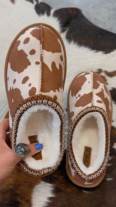 Bruin Cow Print Slippers – The Crooked Cactus Boutique Western Gifts, Western Boutique, Cute Slippers, Embroidered Shoes, Cute Wedding Ideas, Birthday Wishlist