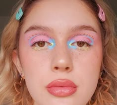 Multi Color Eye Makeup, Playful Makeup, Different Makeup Styles, Funky Makeup, Makeup Editorial, Pretty Eye Makeup, Pride Makeup, Face Art Makeup, Fun Makeup