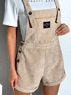 Short Dangri Outfit, Outfit Overall, Comfy Jumpsuits, Short Romper, Cute Simple Outfits, Mode Inspiration, Short Rompers, Short Jumpsuit, Dream Clothes