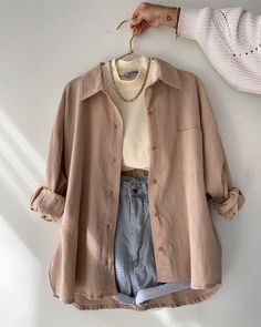 Elegant Summer Outfits Chic, Quiet Luxury Outfit, Selling Clothes Online, Elegant Summer Outfits, Everyday Fashion Outfits, Casual Day Outfits, Clothing Photography, Wearable Tech, Easy Trendy Outfits