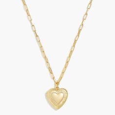 Factory: Heart Locket Necklace For Women Chunky Heart Necklace, Gold Heart Locket, Gold Locket Necklace, Heart Locket Necklace, Gold Heart Necklace, Figaro Chain, Jewelry Lookbook, Chain Gold, Heart Locket