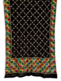 Black Pure Silk Handwork Phulkari Dupatta at PinkPhulkari California Traditional Phulkari Embroidery Design, Black Phulkari Dupatta, Phulkari Dupatta Outfit, Phulkari Dupatta Suits Modern, Phulkari Pants, Sainchi Phulkari, Phulkari Dupatta, Bridal Dupatta, Beautiful Suit