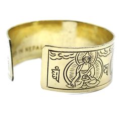 ✨ Brass Tibetan Bracelet - Five Buddha ✨Embrace the essence of spiritual enlightenment with our Brass Tibetan Bracelet, intricately engraved with the serene figures of Five Buddhas. This exquisite piece, crafted from solid brass, measures 8x8x3 cm and exudes a warm, golden hue that radiates tranquility and grace. 🌟🔹 Symbolic Design: Each Buddha engraving represents a unique aspect of spiritual wisdom, inviting you to explore deeper layers of mindfulness and inner peace. The detailed motifs are Tibetan Mantra, Wheat Bag, Mantra Bracelet, Tibetan Bracelet, Buddha Bracelets, Brass Bracelet, Unique Bracelets, Spiritual Jewelry, Ancient Times