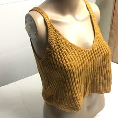 Mustard Gold Color Says Free Size Photo Measurements Would Describe As A Small / Medium Has A Little Stretch To It No Fabric Or Tag Of Any Kind Inside , Just The Tag Attached To Outside Of Garment Yellow Knitted V-neck Top, Yellow Knitted Top, Casual Yellow Crochet Top, Yellow Knit Beach Top, Yellow Knit Tops For Beach, Fitted Mustard Knit Top, Yellow Knitted Cotton Top, Yellow Crochet Knit Tops, Yellow Knitted Beach Top