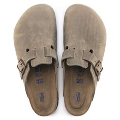 Boston Soft Footbed Oiled Leather Boston Soft Footbed, Birkenstock Men, European Shoes, Birkenstock Women, Better Posture, Beach Outfits, Calf Muscles, Birkenstock Boston, Birkenstock Boston Clog