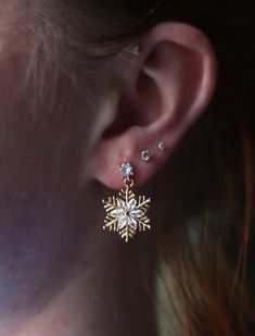 Our Snowflake Dangle Stud Drop Earrings are the an adorable addition to your jewelry collection! These earrings make a great gift for someone special and elevate any look! Stud Drop Earrings, Real Gold, Beautiful Earrings, Favorite Jewelry, Jewelry Earrings Dangle, Christmas Holidays, Etsy Earrings, Cubic Zirconia, Dangle Drop Earrings