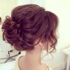 28 Prettiest Wedding Hairstyles Every Bride Should Consider. To see more: http://www.modwedding.com/2014/10/03/28-prettiest-wedding-hairstyles-every-bride-consider/ #wedding #weddings #hairstyle Woman Hairstyles, Updo Hairstyles, Trendy Hair Color, Retro Hairstyles