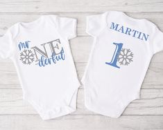 Processing of your order takes 4-9 business days, then shipping is First Class so allow another 3-6 business days. Matching Family Shirts: https://www.etsy.com/listing/1066904101/blue-and-gray-snowflake-1st-birthday?click_key=c9fe20e1de1795640b9eb7cf0ed9ba305f25d10b%3A1066904101&click_sum=dd995123&ga_search_query=snowflake%2Bboy&ref=shop_items_search_2&pro=1 All Shirts/Bodysuits are printed using DTG (Direct To Garment) printing. This is where the ink is directly sprayed onto the garment and the Winter First Birthday Themes Boy, January First Birthday Boy, Winter First Birthday Boy, Onederland Birthday Party Boy, Winter Wonderland 1st Birthday Boy, Winter Wonderland First Birthday Boy, Winter 1st Birthday Party Boy, First Birthday Boy Winter, Winter Onederland Boy Shirt