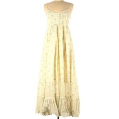 Item Details 100% Cotton V-Neck Maxi Silhouette Yellow, Ivory Boho Size & Fit Size 38 (Eu) - 26.5" Chest, 54" Length - Size 38 (Eu) Is Equivalent To Us Size 6. Relaxed Great Condition No Flaws Vintage Bohemian Textured Cottage Core Floral Cotton Dress. Rare Find** No Stretch Retail $670 Super Girly Feminine Vintage Vibe Wedding Guest Flower Field Garden Flower Vintage Vibe Wedding, Field Garden, Floral Cotton Dress, Garden Flower, Vintage Vibe, Flower Field, Vintage Bohemian, Vintage Vibes, Cottage Core