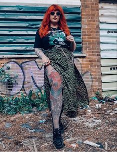 Rock Chic Outfits Plus Size, Plus Size Rock Chic, Goth Festival Outfit Plus Size, 60 Degree Weather Outfit Plus Size, Gig Outfit Ideas Plus Size, Metal Festival Outfit Plus Size, Plus Size Yallternative, Curvy Festival Outfit Plus Size, Plus Size Rock Concert Outfit Summer