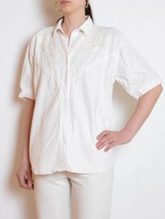 70's Beaded White Blouse Embroidered Shirt Vintage - Etsy Poland Spring Western Button-up Blouse, Spring Western Style Button-up Blouse, Western Style Button-up Blouse For Spring, Fitted Western Style Spring Blouse, Fitted Western Blouse For Spring, Western Style Fitted Blouse For Spring, Fitted Western Style Blouse For Spring, Western Style Embroidered Summer Tops, White Western Button-up Top