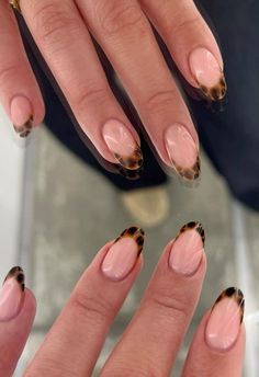 Leopard Tips Nails, Boycott Boring Nails Bre Sheppard, Tortuous Nails, Turtle Shell Nails Design, Tortious Shell Nails French, Nails For Nyc, Tortious Nail Design, Tortoise Shell Nails French Tip