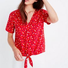 Madewell Red Prairie Posies Short Sleeve Novel Tie-Front Top Brand New - Without Hang Tag, The Brand Name On The Neck Label Is Partially Covered To Prevent Return To The Retail Stores. Material: 100% Viscose Red Floral Print V-neck Top, Red V-neck Floral Print Top, Red V-neck Top For Day Out, Red V-neck Blouse For Day Out, Neck Label, Retail Stores, Front Tie Top, Madewell, Top Brands