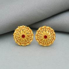 Discover the allure of Handmade Gold Jewelry at https://morvijewels.etsy.com/   Get a dazzling 25% off on all our 22k and 18k gold pieces. Don't miss out on this limited-time offer. Shop now and embrace the radiance of gold! Beautiful yellow gold earrings  Gold Purity- 22k yellow Gold Length - 1.4 cm approx Width - 1.4 cm approx Weight - 2.84 grams approx Click here  https://morvijewels.etsy.com/    to get more discount and offers Happy to take wholesale bulk orders. 2 Grams Gold Earrings Designs, Gold Studs Earrings, 22k Gold Earrings, Couple Ring Design, Gold Round Earrings, Minimalist Earring, Gold Earrings Models, Handmade Gold Jewellery, Gold Bridal Jewellery Sets