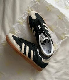 Soft Shoes, Summer Fashion Outfits, Summer Fashion, Ootd, Adidas, Fashion Outfits, Outfit Inspo, Beauty, Clothes