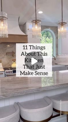 an image of a kitchen with the words 11 things about this kit - en that just make sense