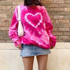 This Oversized Heart pullover is perfect for cooler days and spring nights. It is made with a thick and warm brushed fabric, so you will feel cozy and can be paired with a pair of joggers or jeans to create stylish looks. Size Chart: S: Bust-122, Waist-74, Sleeve-45, Length-69, Shoulder-62 M: Bust-126, Waist-78, Sleeve-46, Length-70.5, Shoulder-63.5 L: Bust-130, Waist-82, Sleeve-47, Length-72, Shoulder-65 Trendy Pink Sweatshirt For Leisure, Pink Relaxed Fit Sweatshirt For Leisure, Pink Casual Sweats For Fall, Casual Pink Sweats For Fall, Pink Casual Sweatshirt For Leisure, Comfortable Spring Leisure Sweatshirt, Comfortable Spring Sweatshirt For Leisure, Pink Casual Sweats For Winter, Casual Pink Sweats For Winter