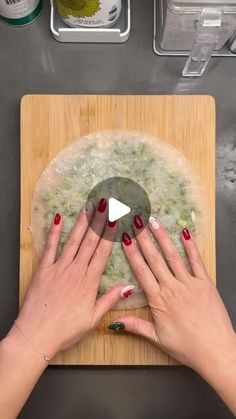 Rice Paper Recipes, Asian Seafood, Crispy Recipes, Recipe For 1, Thai Chili, Pan Frying, Rice Paper Rolls, Korean Instagram