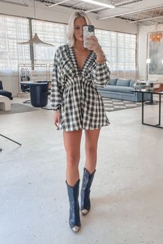 A pact to alwayssss dress this cute!! These plaid rompers are seriously the cutest for any occasion!! Plaid kimono sleeve romper with plunging neckline Material is Polyester Hang to dry Model is 5'7 wearing a small SHOP THE LOOK Small Medium Large Length 30" 31" 32" Bust 25" 26" 27"