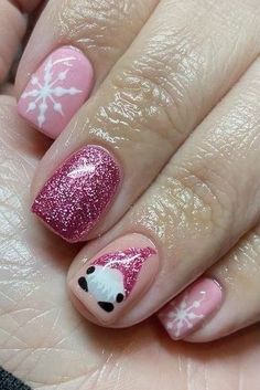 Gel Nail Holiday Designs, Christmas Nails Short Neutral, Christmas Gnome Nail Ideas, Christmas Nails Nome, Pink Gonk Nails, Pink Christmas Pedicure, Xmas Gonk Nails, Christmas Nails Knomes, Gonks Christmas Nails