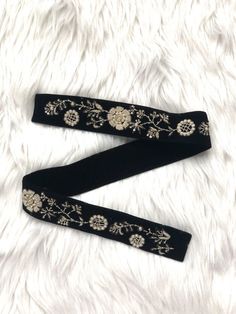 BLACK, VELVET BELT WITH ZARDOZI HANDWORK. WIDTH: 1.75" Black Embroidered Adjustable Belt, Adjustable Black Embroidered Belt, Elegant Adjustable Embroidered Belt, Black Sashes Belt For Party, Black Sash Belt For Party, Formal Black Embroidered Belt, Elegant Black Belt Buckles For Party, Black Embroidered Belt For Party, Party Black Embroidered Belt