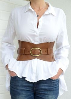 Harness Fashion, Handmade Leather Belt, American Casual, Wide Leather Belt, Kolkata, Diy Fashion, Look Fashion