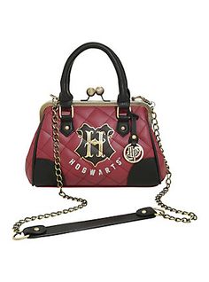 Harry Potter Hogwarts Quilted Kisslock Satchel, Harry Potter Handbags, Harry Potter Purse, Harry Potter Bag, Harry Potter Backpack, Harry Potter Quilt, Harry Potter Accessories, Harry Potter Merch, Bijoux Fil Aluminium, Harry Potter Merchandise