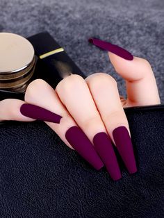 Burgundy Acrylic Nails, Fake Nails Long, Colorful Nails, روتين العناية بالبشرة, Pedicure Nail Art, Orange Nails, Stick On Nails, Fancy Nails, Matte Nails