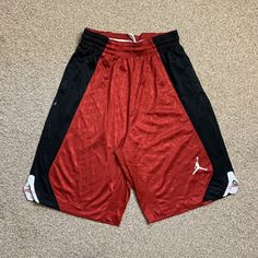 Jordan Shorts Basketball Dri Fit Vintage Relaxed Jumpman Air Sports M.  Still has plenty of life left in it & NO stains!  Size: M  Measurements: Waist measures approx 26 inches when relaxed (waist is elasticated so it will expand & fit bigger than the latter measurement) Length (top to bottom): 21.5 inches Leg opening (flat across/width): 12 inches  Message for quote on International Delivery.   Check out our other items and feel free to message us for more information :)  S13 Nike Tech Fleece Hoodie, Tech Fleece Hoodie, Air Sports, Jordan Shorts, Jordan Basketball, Hoodie Jumper, Nike Tech Fleece, Nike Tech, Tech Fleece