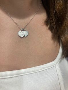 Tiffany Two Heart Necklace, Silver Necklaces Tiffany, Tiffany Heart Necklace Aesthetic, Tiffany Co Necklace, Tiffany And Co Necklace Aesthetic, Tiffany And Co Necklace Heart, Tiffany Necklace Aesthetic, Tiffany And Co Aesthetic, Tiffany And Co Heart Necklace