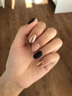 Try this really cute manicure idea next time you get your nails done! #nails #nailpolish #manicure #manicureidea #nailstyles #ad Easy Nails, Super Nails, Nail Swag, Diy Nail Art, Ideas Nails, Nailed It, Beautiful Nail Art