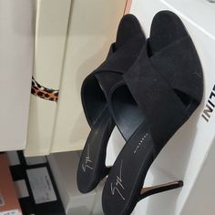 Nib Giuseppe Zanotti Heels Zanotti Heels, Giuseppe Zanotti Heels, Zanotti Shoes, Giuseppe Zanotti Shoes, Suede Mules, Giuseppe Zanotti, Shoes Women Heels, Shoes Heels, Women Shoes