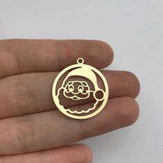 Material; Brass Size: 24x26mm Hole Size: 1.85mm Thickness: 0.8mm Plating: Raw All of our products are manufactured by us. If you want to order more products in stock, you can freely contact us. Our Products; -Nickel-free -Lead-free -High quality If you have any questions, feel free to contact us. You can read the explanations and policies for return and exchange conditions and contact us. Gold Round Earrings For Christmas, Gold Christmas Earrings, Snake Ring Gold, Brass Christmas, Laser Cut Jewelry, Halloween Charms, Earring Charms, Couple Jewelry, 14k Gold Necklace