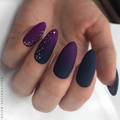 Nail Designs Dark Colors, Black And Purple Ombre Nails, Sparkle Dip Nails, Matte Black Nails Design, Dark Purple Fall Nails, Winter Nail Designs 2023, Purple Manicure Ideas, Black Purple Nails, Black Nails Design Ideas