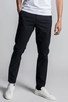 Black Chino | Tapered Cotton Stretch Trouser - ASKET Black Chinos Men, Chinos Men Outfit, Pants Ideas, Black Chino Pants, Staff Uniforms, Pants Outfit Men, Gym Guys, Slim Chinos, Chino Pants Men