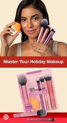 Get the one-and-done set for pro-styled holiday makeup looks from Real Techniques. The Everyday Essentials makeup brush kit includes 5 multitasking tools to create your base & apply your basics. Flawless results & easy to clean, explore now. Real Techniques Brushes Set, Real Techniques Setting Brush, Essential Makeup Brushes, Real Techniques Brushes, Holiday Makeup Looks, Holiday 2022, Makeup Brush Kit, Real Techniques, Holiday Makeup