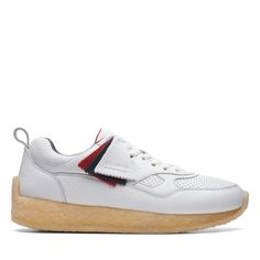 Model Name: Lockhill Ronnie Fieg Kith Model Number: 26163560 Material: Leather Color: White Leather Condition: New With Box Width: Medium (D, M) The Clarks Story Began In England In 1825 When The Clarks Brothers, Cyrus And James, Created Their First Pair Of Shoes. In 1977, Their Business Expanded Into The United States And Soon Acquired The Hanover Shoe Company And Bostonian Shoe Company. Today, Clarks Continues To Strive For Superior Footwear With Innovative New Techniques And Materials, All Wh White Low-top Walking Shoes With Stitched Sole, White Lifestyle, Lifestyle Sneakers, Ronnie Fieg, Men's Clarks, Yellow Shop, Sneaker Slippers, Shoe Company, Comfortable Heels