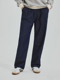 This is a comfortable pants that is made out of high quality cotton 100% fabric. With minimal design detail of semi wide silhouette, elastic waistband, and tentar and tumble wahsed fabric, it gives a comfortable and trendy mood. - Semi wide silhouette- Elastic waistband with string- Tentar and tumble washed fabric Comfortable Pants, Minimal Design, 2 Colours, Design Details, Elastic, High Quality, Pants, Fabric, Color