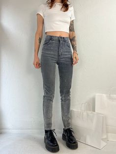 "- Vintage Millers gray corduroy skinny pants - Cotton spandex blend - Made in Hong Kong - Tagged 26 Waist: 16\" Hip: 16\" Inseam: 29.5\"" Gray Curdoroy Pants Outfit, Gray Courderoy Pants Outfit, Grunge Style Fitted Mid-rise Pants, Grunge Fitted Mid-rise Pants, Mid-rise Fitted Grunge Pants, Grunge Mid-rise Fitted Pants, Grunge Style Fitted Straight Leg Pants, Fitted Grunge Straight Leg Pants, Fitted Straight Leg Grunge Pants