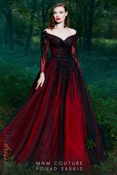 Elegant Rocker Outfit, Purple Wedding Dresses, Mage Robes, Gown Style Dress, Mnm Couture, Red Wedding Dresses, Chiffon Evening Dresses, Chiffon Fashion, Fantasy Gowns