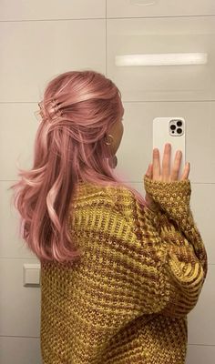 Cool Toned Pastel Hair, Dusty Pink Curly Hair, Blonde And Light Pink Hair, Pink Tinted Hair, Hairstyles Tutorials Step By Step, Salmon Pink Hair, Blush Hair Color