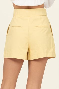 Reign's High Waisted Butter Yellow Shorts Reign's Butter Yellow Shorts offer a perfect blend of classic style and modern appeal. Featuring a high waisted fit in a golden yellow hue, these shorts are the perfect addition to your wardrobe for a stylish summer look. Sizing Guide: for a more in-depth sizing guide click here! Small 2-4Medium 6-8Large 10-12Extra Large 14-16 Box Shorts, Confident Style, Butter Yellow, Yellow Shorts, Summer Look, Golden Yellow, High Waisted Shorts, Summer Looks, Fit In