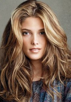 Fancy a hair colour change? Look at this for inspiration... lovely blonde brown hair. Payton List, Cute Hair Colors, Women Faces, Peyton List, Ashley Greene, Amazing Hair, Brown Blonde Hair, Long Layers, Hair Today