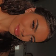 Smink Inspiration, Makeup Goals, Natural Makeup Looks, Grunge Hair, Pretty Makeup, Cute Makeup, Aesthetic Makeup, Dark Hair