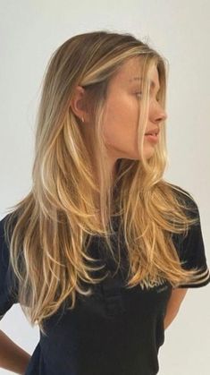 Blonde Hair Looks, Hair Inspo Color, Layered Haircuts, Layered Hair