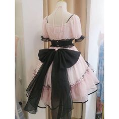 Petticoat Miniskirt details: Material: American gauze layers: 4 layers (three mesh lining) Waist circumference: 65~100 length: 35cm color: black, white Removable back bow Veil: Black Ruffled Petticoat For Summer, Summer Black Ruffled Petticoat, Cute Black Skirt With Ruffles, Black Ruffled Tiered Skirt Petticoat, Bow Veil, Petticoat Skirt, Op Dress, Mini Skirt Black, Kawaii Doll