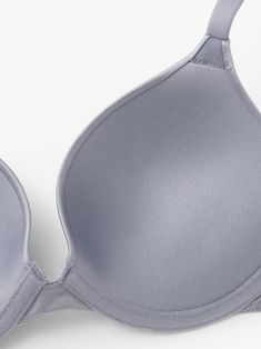 Product Details: 80% nylon, 20% elastane Push Up Effect: Lightly padded bras with soft cotton inside perfectly lift your beautiful breast up, and mold natural shape of the body immediately. This push up bra also features your gorgeous plunge neckline with a cup size up. Ultimate Comfort Material: Smooth and moisture-wicking fabric offers all-day comfort without scratching. Breathable and comfortable, it fits your breast gently with skin-friendly touch. Hand washing suggested. Great Support: Underwire inserted bra supports you for 64 hours. Hook and eye closure at back with adjustable straps just for your best convenience and ease. Basic Collection: This seamless T-shirt bra matchs your everyday choice with five adorable colors. Never troubled about your daily outfit, no matter home-staying Solid Seamless Low-cut Nursing Bra, Fitted Low-cut Nursing Bra With Padded Cups, Elegant Full Coverage Nursing Bra With Soft Touch, Underwire Seamless Sports Bra For Shapewear, Seamless Underwire Sports Bra For Shapewear, Seamless Shaping Shapewear Bra, Solid Color Push-up Shapewear, Underwire Shapewear With Padded Cups, Shapewear Bra With Removable Pads And Full Cup